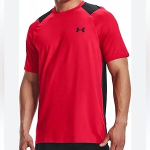~ Under Armour Athletic Tee Size L Red Black